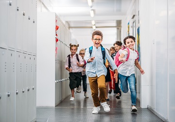 back-to-school-hallway